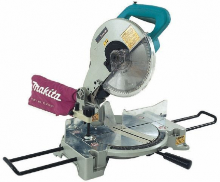 Торцовочная пила Makita LS1040 в прокат в Саранске. У нас лучшая цена за сутки! Возможность взять в аренду с выгодной скидкой до 40% при экспресс доставке 24/7. И помните, ночью стоимость еще дешевле на 30%! #арендапрокат #виброплита #выгодно